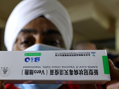 Rising-Power Competition: The Covid-19 Vaccine Diplomacy of China and India