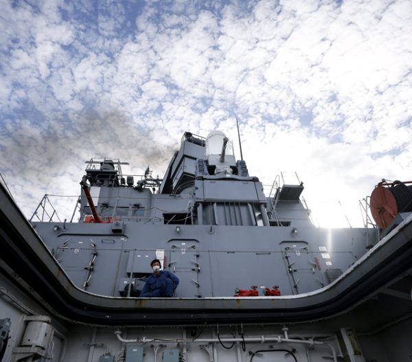 japanmaritimeselfdefenseforcetanklandingship640562 The