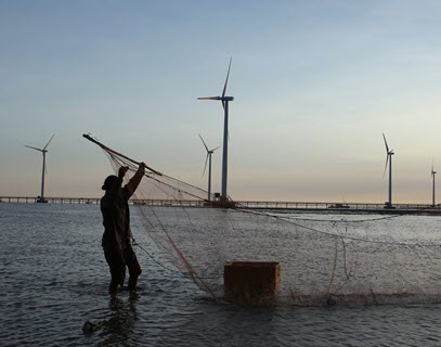 Vietnam’s Renewable Energy Policies  and Opportunities for the Private Sector