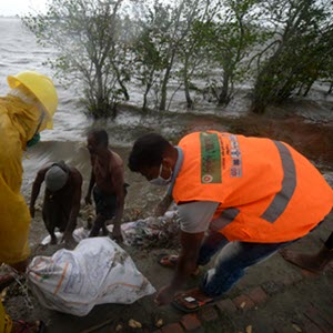 Building Resilience in Coastal Communities: Perspectives from the Bay of Bengal